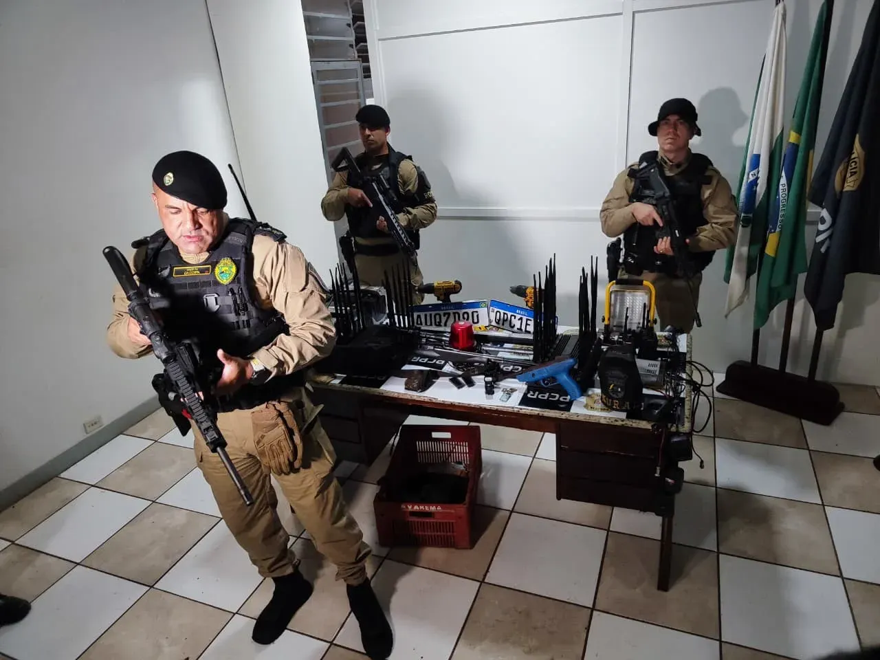 Operação desmantela quadrilha de roubos na PR-444