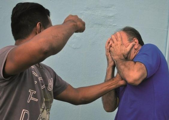 Pai e filho embriagados provocam rixa em Mauá da Serra