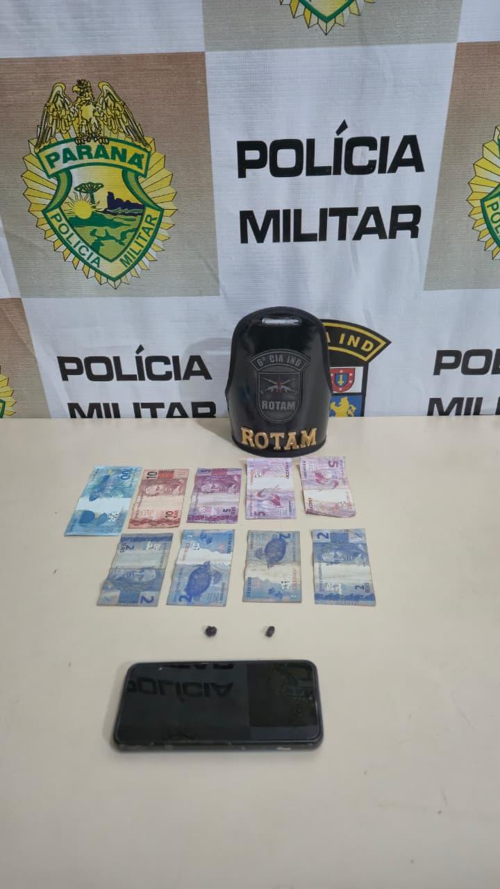 Polícia Militar prende suspeitos de tráfico de crack em Faxinal