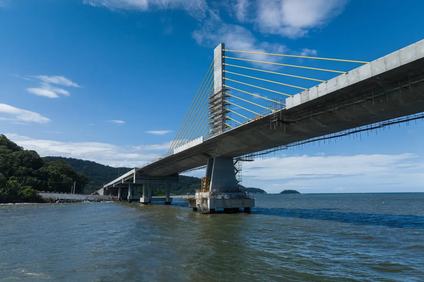 Ratinho estabelece data para inauguração da Ponte de Guaratuba