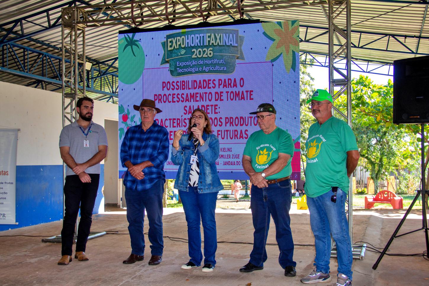 1ª ExpoHortiFaxinal tem início com foco no fortalecimento do agronegócio
