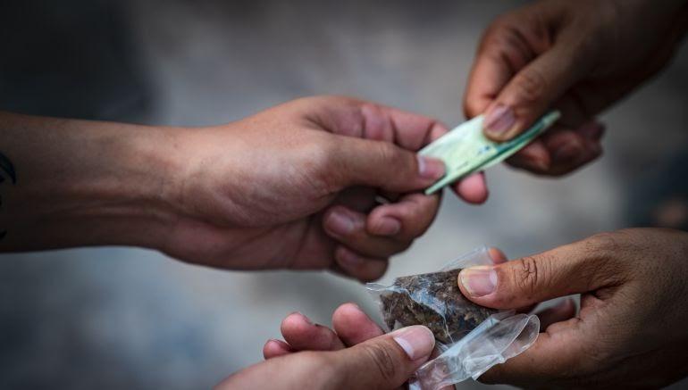 Adolescente é apreendido por tráfico de drogas em São Pedro do Ivai