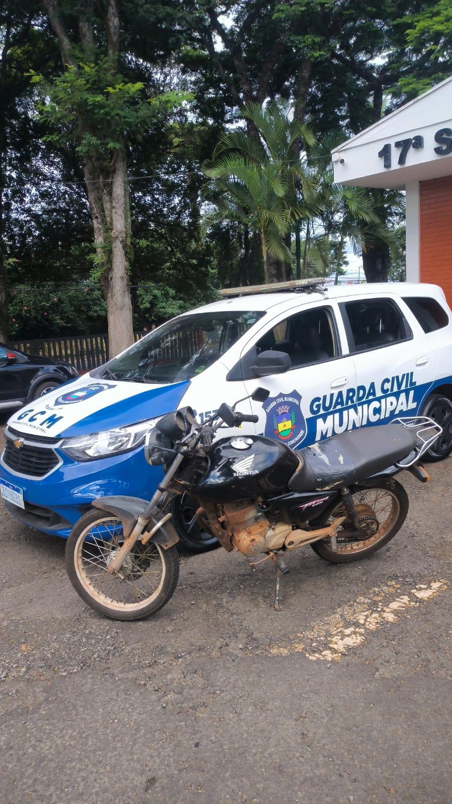 Guarda Civil Municipal de Apucarana apreende motocicleta com motor roubado em Pirapó